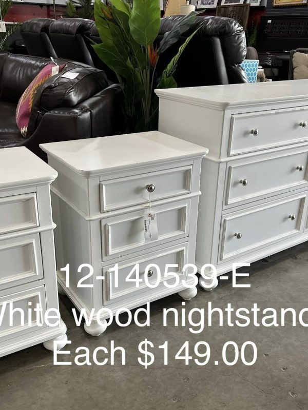 Consignment White Wood Nightstands at Consignment Furniture Store Austin Beecave