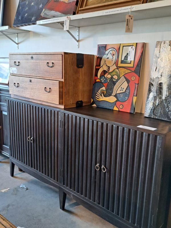 Selling Antique Furniture on Consignment in San Rafael