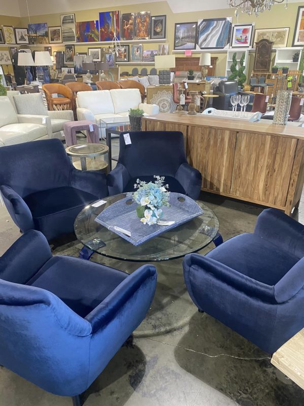Used Coffee Table for Sale at Woodlands Home Consignment Center