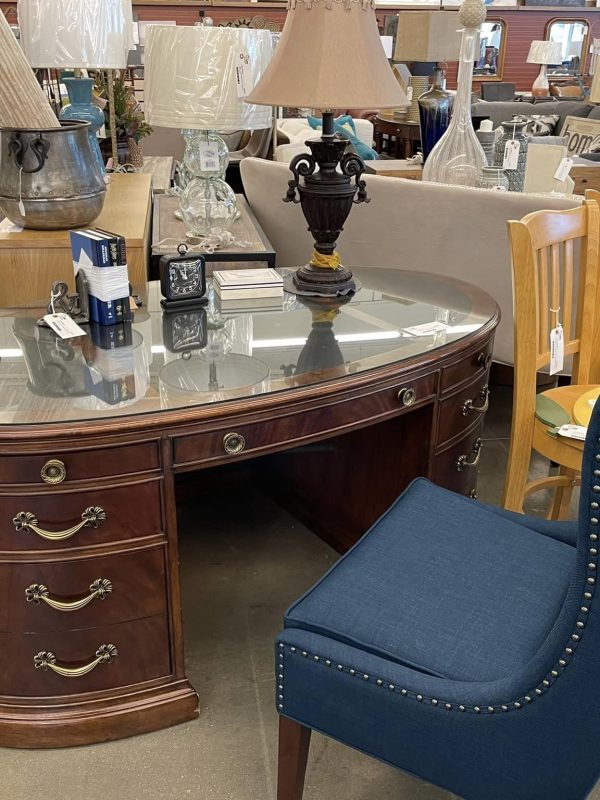 Vintage Desk Furniture for Sale at Home Consignment Store in Dallas